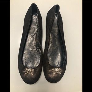 Authentic Guiseppe Zanotti metallic grey flats!